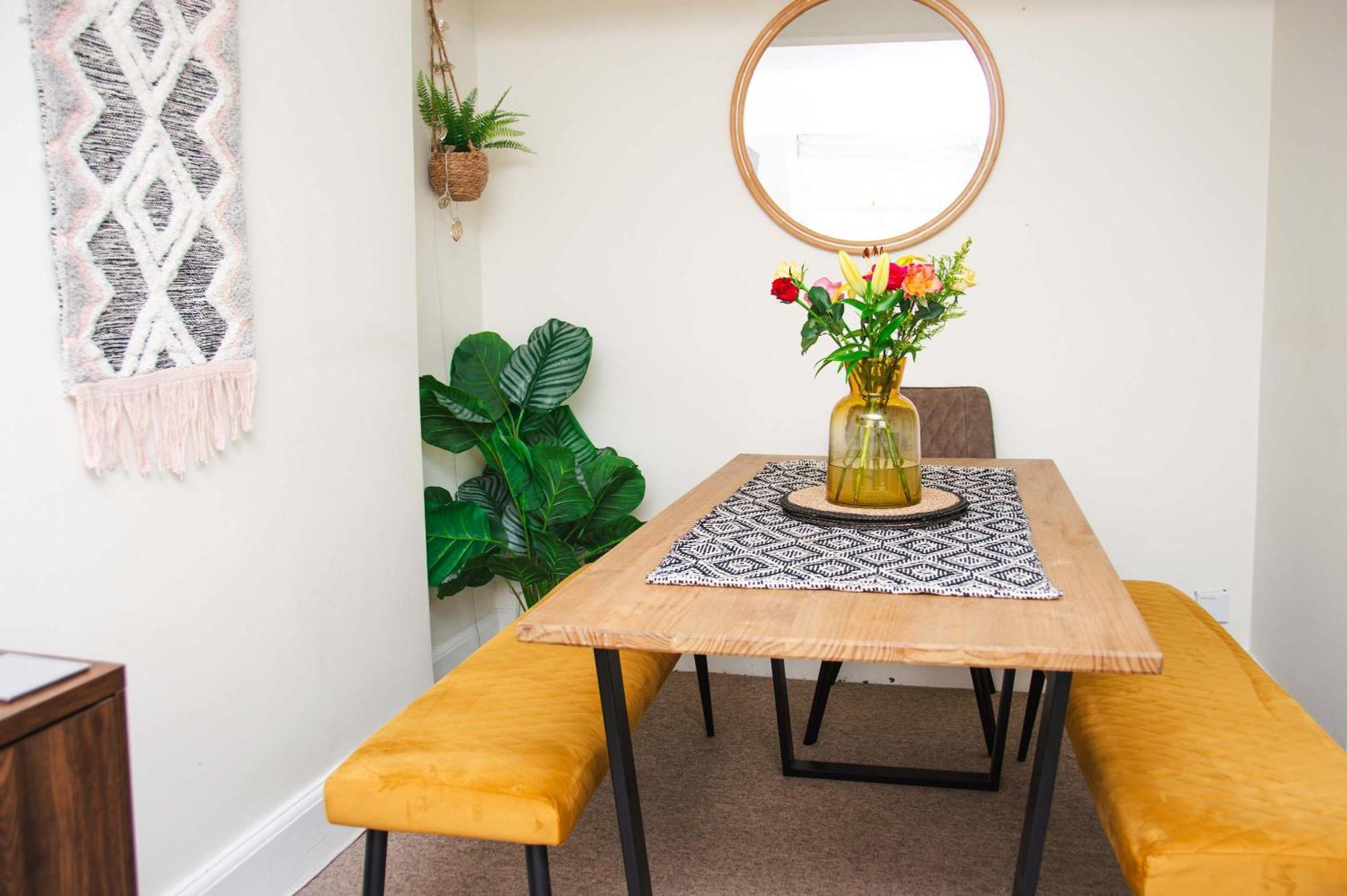 Beautiful Character 3 Bed City Centre Apartment 바스 외부 사진
