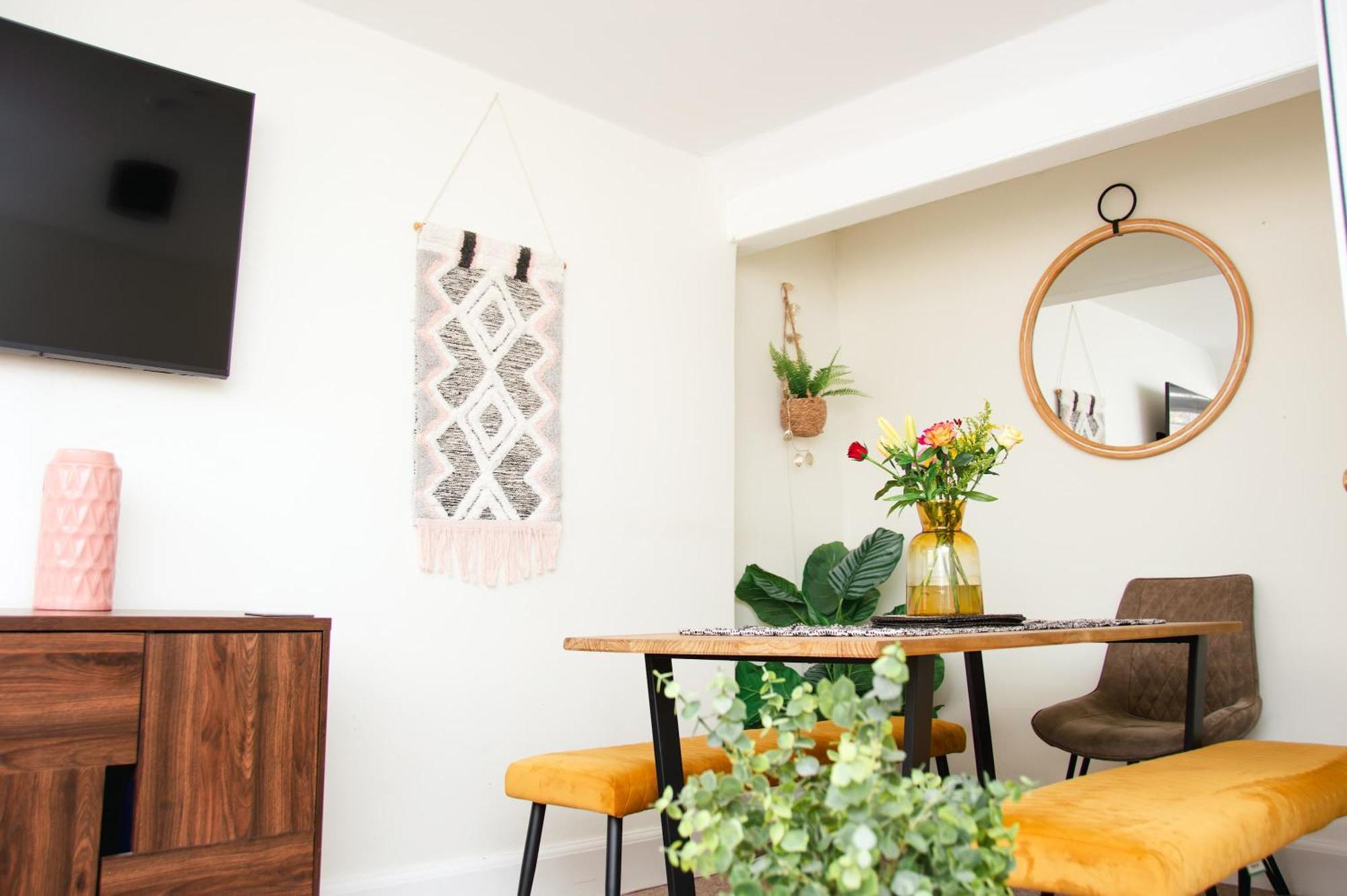 Beautiful Character 3 Bed City Centre Apartment 바스 외부 사진